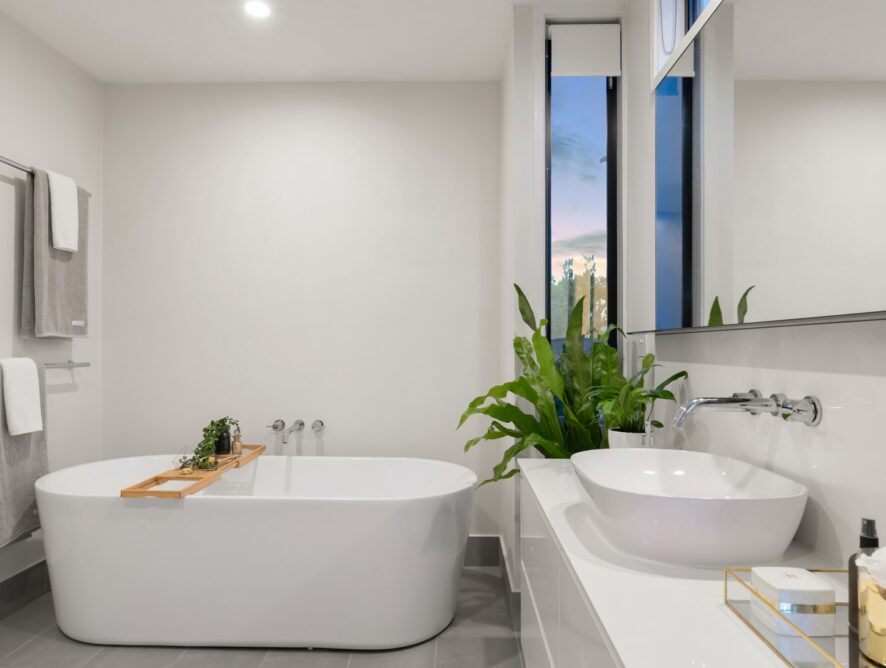 Bathroom Remodeling Contractors in Studio City CA