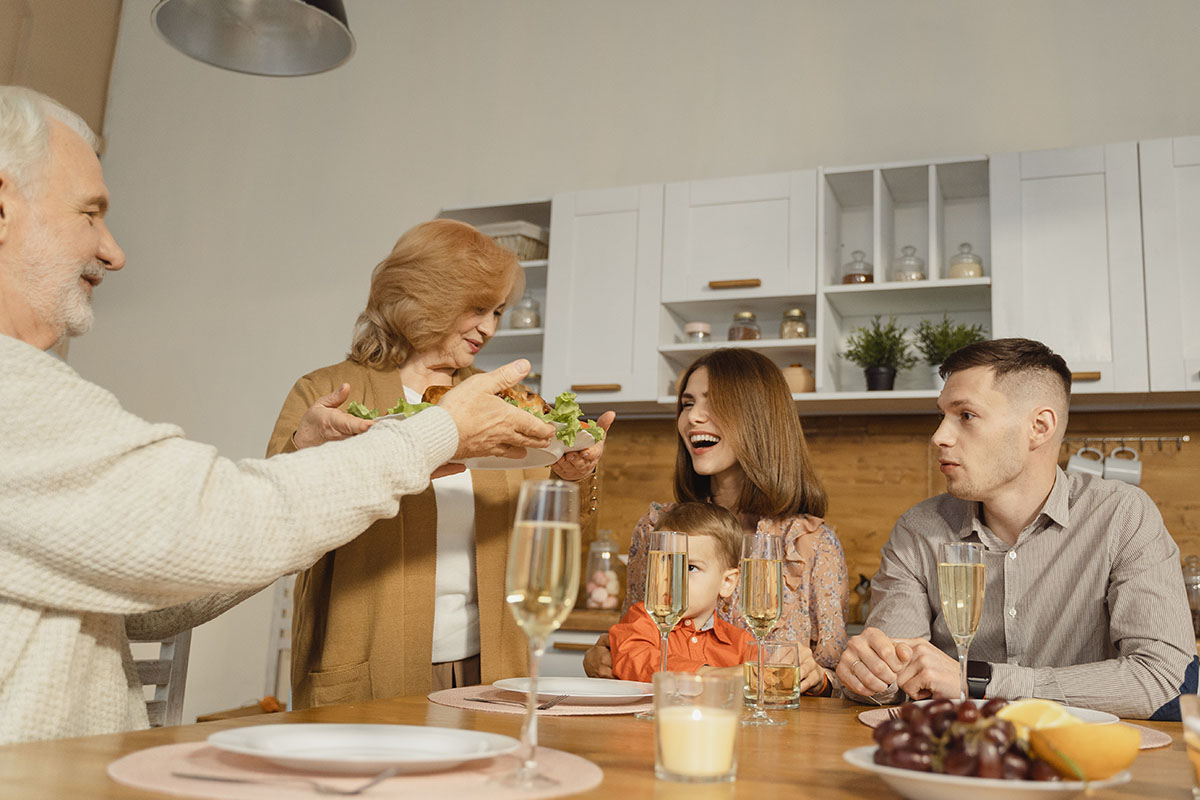 Impress Your Thanksgiving Guests with 4 Easy Renovation Projects